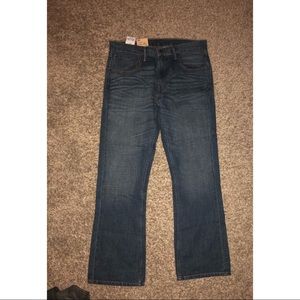 NWT 527 Slim Bootcut Levi’s